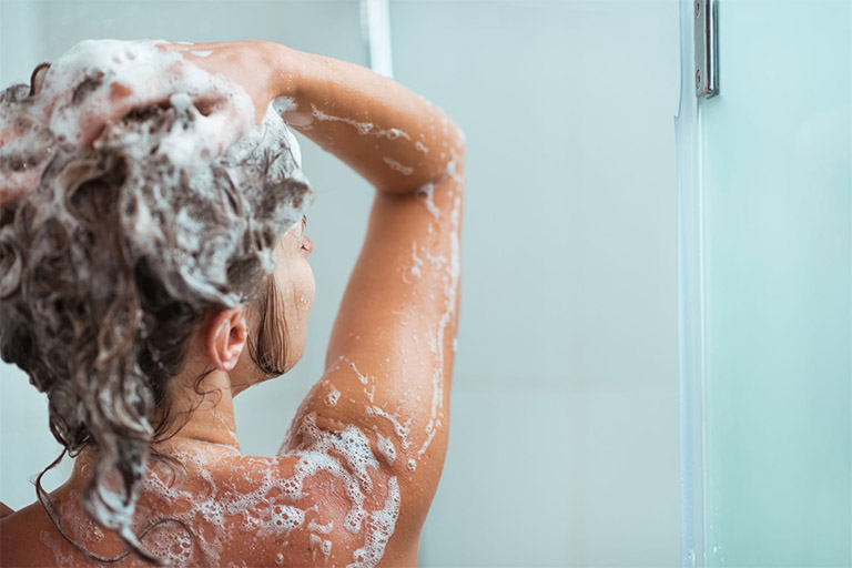 Giữ vệ sinh cơ thể sạch sẽ để phòng ngừa bệnh nấm da